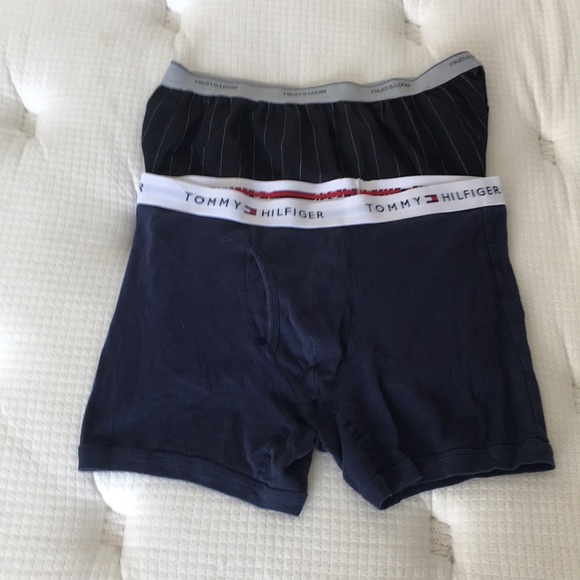 2Pcs-Men Tommy Hilfiger,Fruit of the Loom Boxers L - Picture 1 of 5